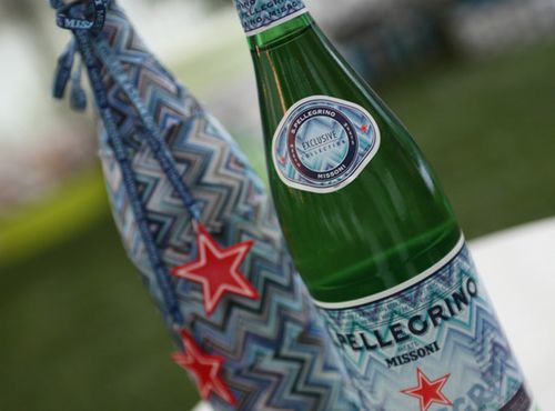 http://a6.idata.over-blog.com/500x370/3/38/68/73/nouveau/missoni-san-pellegrino-front.jpg