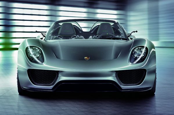 Porsche-918-Spider-01.jpg